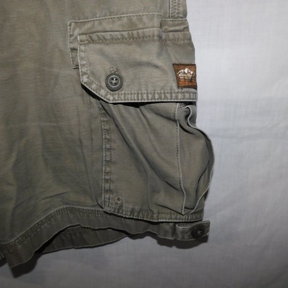 Eddie Bauer Mens 36 Khaki Green Cotton Cargo Shorts - Picture 5 of 13